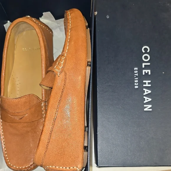 Cole Haan | Shoes | Cole Haan Tan Leather Slipon Loafers  display picture 3